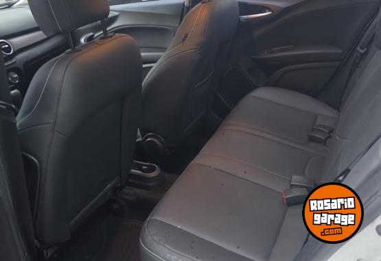 Autos - Fiat Cronos 2021 GNC 75000Km - En Venta