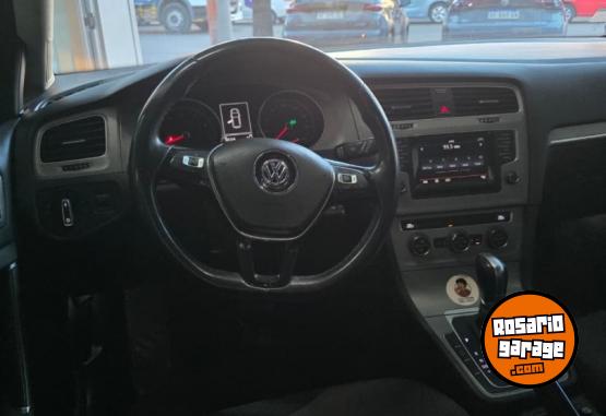 Autos - Volkswagen Golf Confortline DSG 1.4 2015 Nafta 107000Km - En Venta