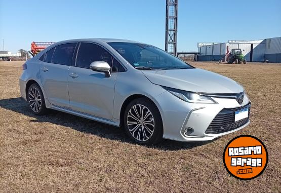 Autos - Toyota Corolla SEG CVT 2023 Nafta 106000Km - En Venta