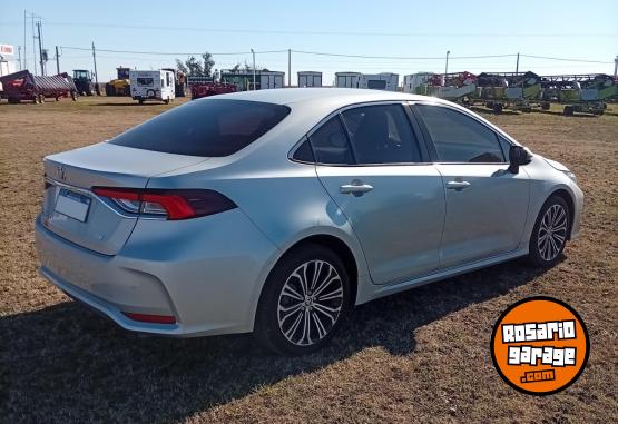 Autos - Toyota Corolla SEG CVT 2023 Nafta 106000Km - En Venta