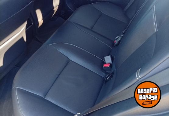 Autos - Toyota Corolla SEG CVT 2023 Nafta 106000Km - En Venta