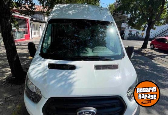 Utilitarios - Ford TRANSIT 2.2 TDI FURGON L. 2022 Diesel 135000Km - En Venta