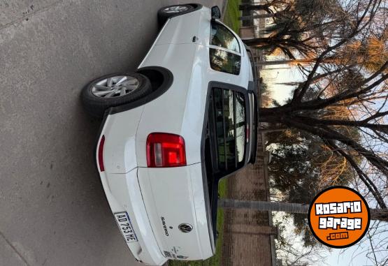 Camionetas - Volkswagen Saveiro highline 2019 Nafta 104000Km - En Venta