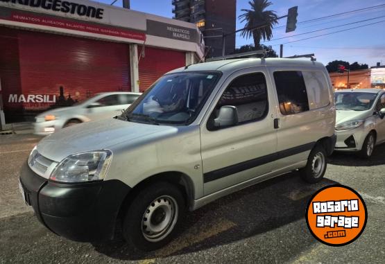 Utilitarios - Citroen BERLINGO 2017 Diesel 132000Km - En Venta