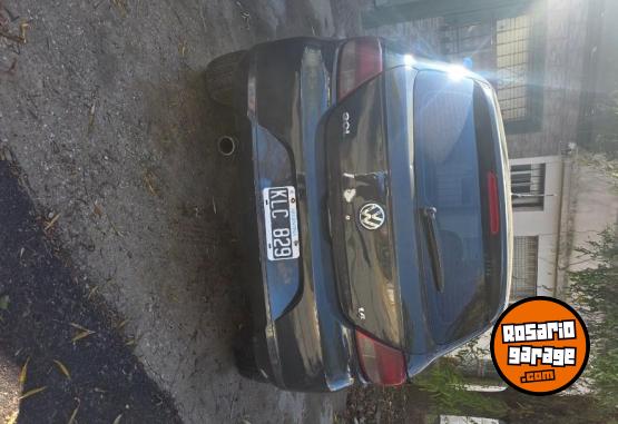 Autos - Volkswagen Gold trend 2011 Nafta 104390Km - En Venta