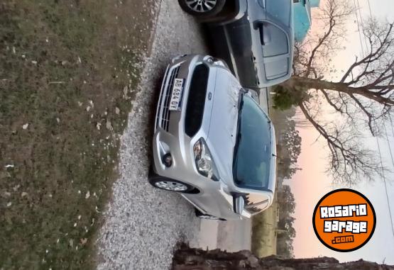 Autos - Ford Ka Se 2017 Nafta 150000Km - En Venta