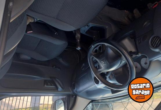 Utilitarios - Citroen BERLINGO 1.6 HDI 1 PCL 2015 Diesel 210000Km - En Venta