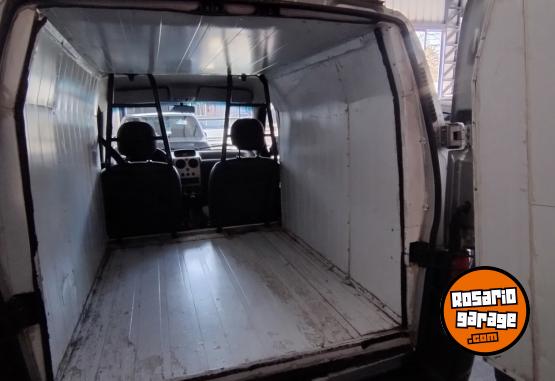 Utilitarios - Citroen BERLINGO 1.6 HDI 1 PCL 2015 Diesel 210000Km - En Venta