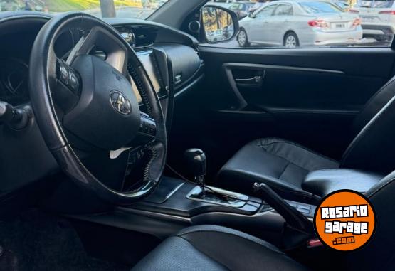 Camionetas - Toyota SW4 4x4 SRX 2.8 TDI 6 AT 2021 Diesel 110000Km - En Venta