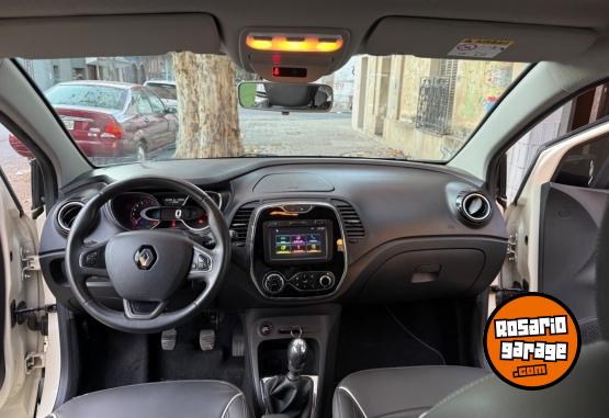 Autos - Renault Captur intens 2.0 2017 Nafta 90000Km - En Venta
