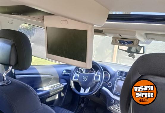 Camionetas - Dodge Journey 2013 Nafta 110000Km - En Venta