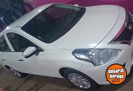 Autos - Nissan VERSA 1.6 SENSE 2019 Nafta 80000Km - En Venta