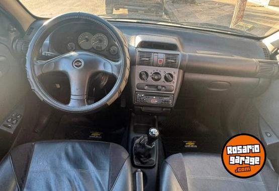 Autos - Chevrolet CLASSIC 2006 Nafta 143000Km - En Venta