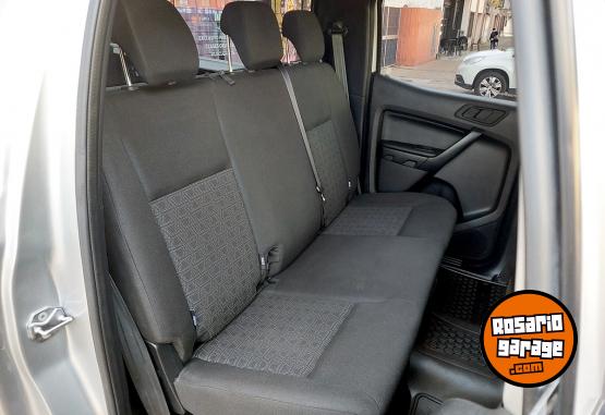 Camionetas - Ford Ranger 4x4 XL 2,2 2023 Diesel 22000Km - En Venta