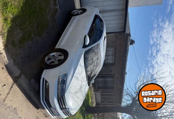 Autos - Volkswagen Vento 2.5 2017 Nafta 139000Km - En Venta