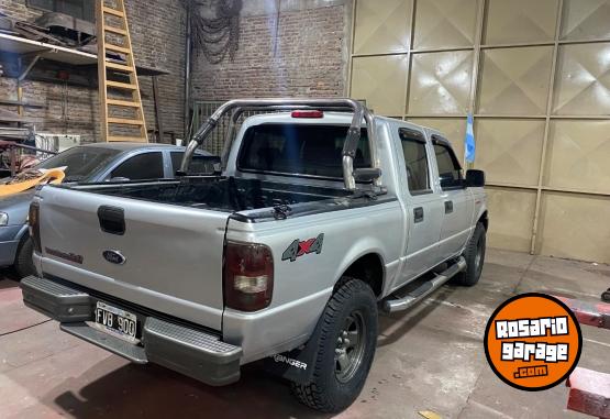 Camionetas - Ford Ranger Xl plus 4x4 2006 Diesel 230000Km - En Venta