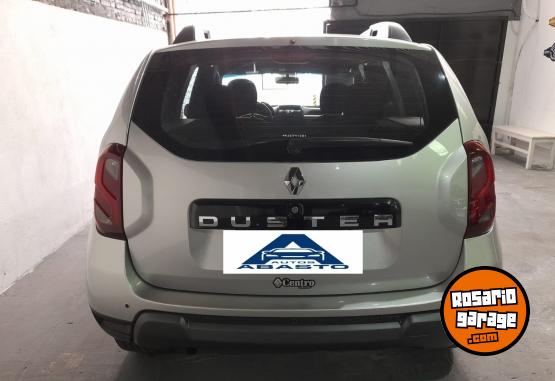 Autos - Renault Duster Privilege 2017 Nafta 99000Km - En Venta