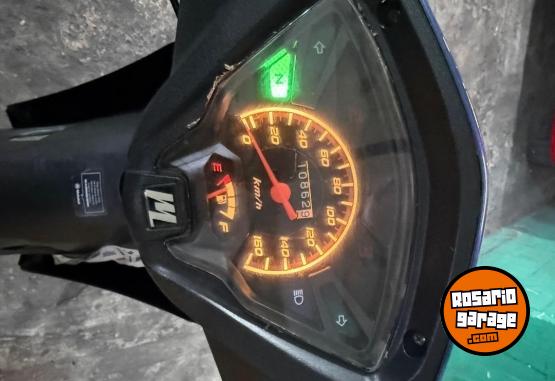 Motos - Motomel Bliz full led 2023 Nafta 11000Km - En Venta