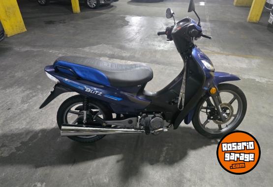 Motos - Motomel Bliz full led 2023 Nafta 11000Km - En Venta