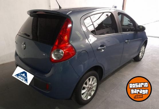 Autos - Fiat Palio Attractive 2013 Nafta 145000Km - En Venta