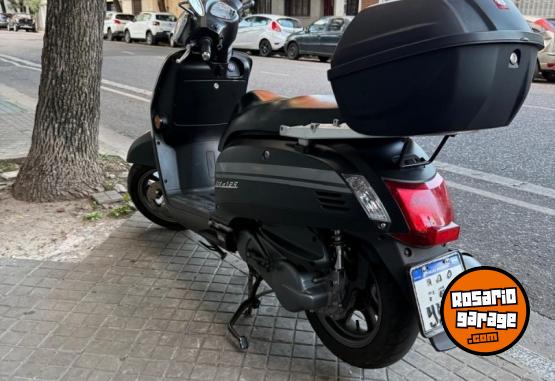 Motos - Kymco Like 125 2023 Nafta 19500Km - En Venta