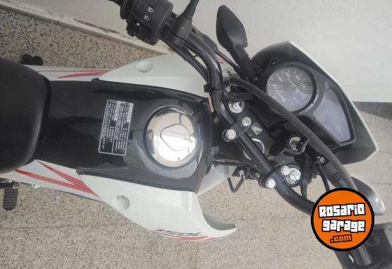 Motos - Honda Xr 150 2024 Nafta 10300Km - En Venta