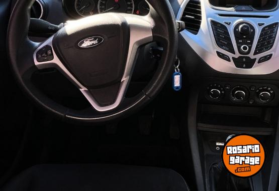 Autos - Ford KA SEL 1.5 2016 Nafta 115000Km - En Venta