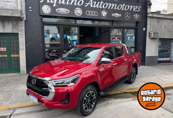 Camionetas - Toyota Hilux srx 2.8 tdi 2023 Diesel 31000Km - En Venta