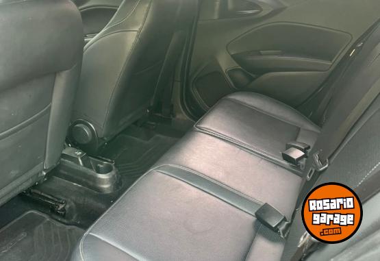 Autos - Fiat Argo Hgt 2019 Nafta 117000Km - En Venta