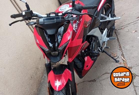 Motos - Bajaj Rouser N250 2025 Nafta 6500Km - En Venta