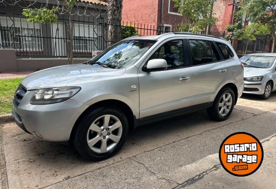Camionetas - Hyundai Santa Fe GLS CRDI 4WD 7a 2008 Diesel 238000Km - En Venta