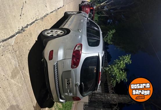 Camionetas - Hyundai Santa Fe GLS CRDI 4WD 7a 2008 Diesel 238000Km - En Venta