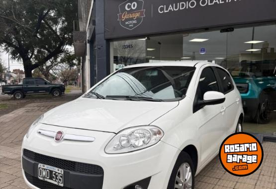 Autos - Fiat Palio Essence 2015 Nafta 140200Km - En Venta