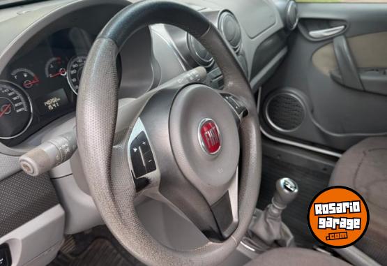 Autos - Fiat Palio Essence 2015 Nafta 140200Km - En Venta
