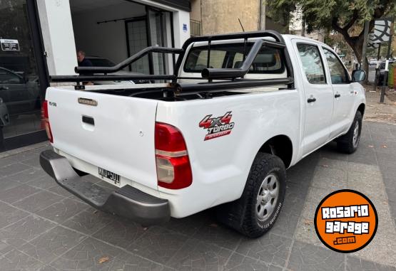 Camionetas - Toyota Hilux 2013 Diesel 300000Km - En Venta