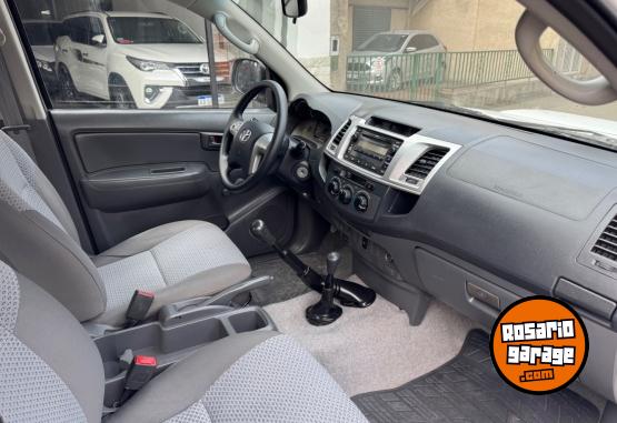 Camionetas - Toyota Hilux 2013 Diesel 300000Km - En Venta
