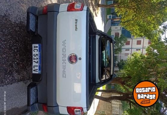 Camionetas - Fiat strada working 2018 Nafta 170000Km - En Venta
