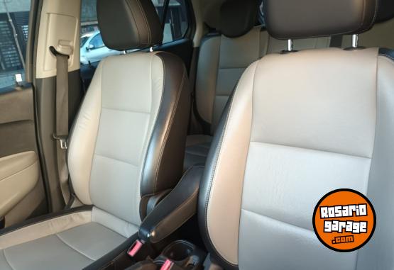 Autos - Chevrolet CHEVROLET TRACKER LTZ 1.8 2015 Nafta 122000Km - En Venta