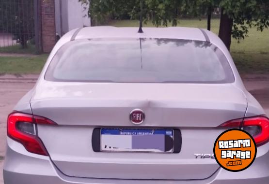 Autos - Fiat Tipo 2018 Nafta 80000Km - En Venta