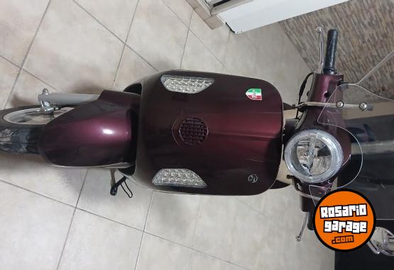 Motos - Motomel Strato 150 2023 Nafta 2100Km - En Venta