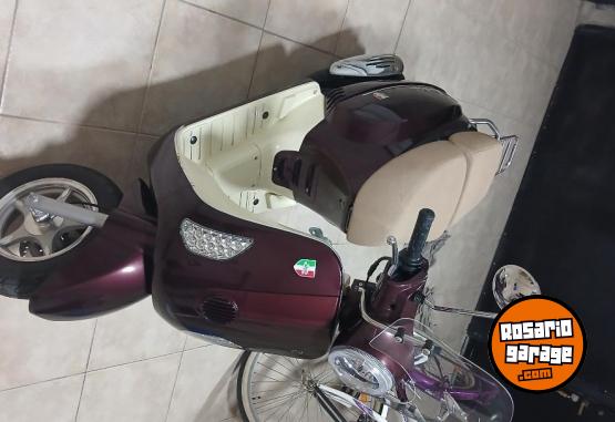 Motos - Motomel Strato 150 2023 Nafta 2100Km - En Venta