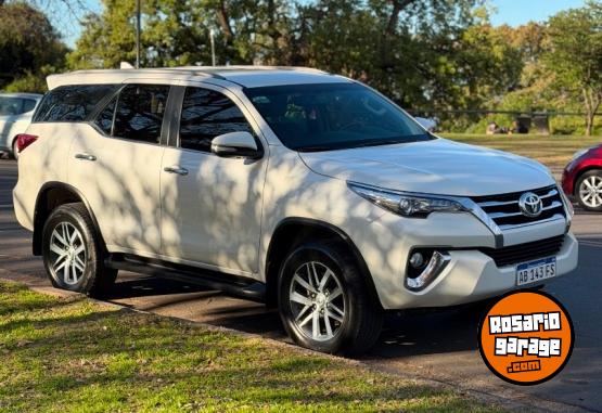 Camionetas - Toyota Sw4 2017 Diesel 180000Km - En Venta