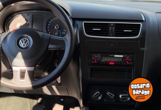Autos - Volkswagen Suran 2010 Nafta 182000Km - En Venta
