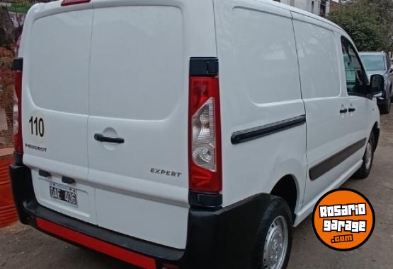 Utilitarios - Peugeot Expert 2014 Diesel 212000Km - En Venta