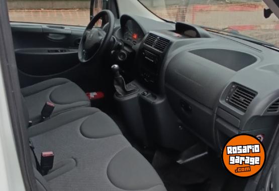 Utilitarios - Peugeot Expert 2014 Diesel 212000Km - En Venta