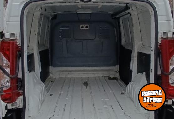 Utilitarios - Peugeot Expert 2014 Diesel 212000Km - En Venta
