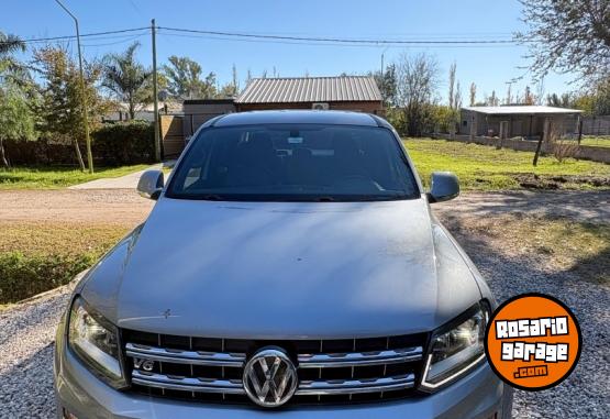 Utilitarios - Volkswagen Amarok highlineCD AT 4x4 2024 Diesel 56000Km - En Venta