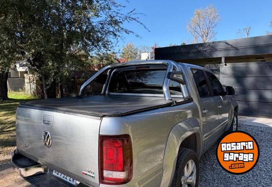 Utilitarios - Volkswagen Amarok highlineCD AT 4x4 2024 Diesel 56000Km - En Venta