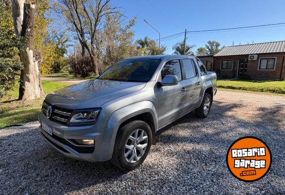 Utilitarios - Volkswagen Amarok highlineCD AT 4x4 2024 Diesel 56000Km - En Venta