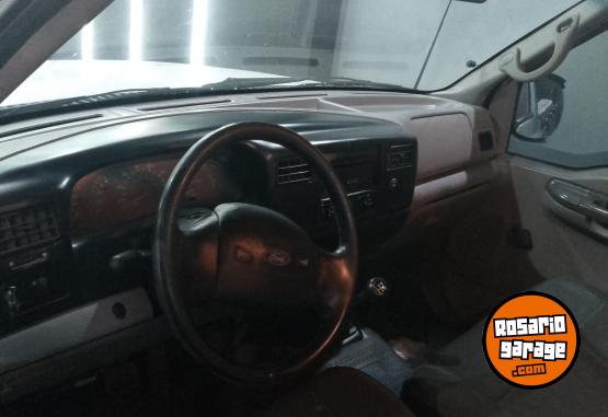 Camionetas - Ford Duty XL 1999 Diesel 350Km - En Venta